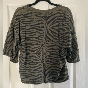 Nation LTD cropped distressed zebra tee